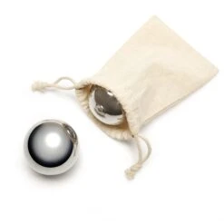 KIKKERLAND Stainless Steel Whiskey Balls 8 KIKKERLAND Stainless Steel Whiskey Balls -Handy Home BA88 WB 1