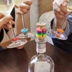 KIKKERLAND Rainbow Wine Rings + Stopper -Handy Home BA91 Action