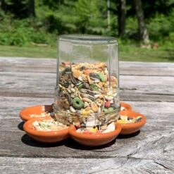 KIKKERLAND Terracotta Bird Feeder -Handy Home CD553