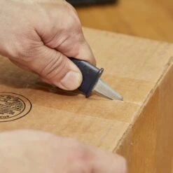 KIKKERLAND Swordfish Box Cutter -Handy Home CD668 FISHBOXCUTTER S 2 Action 1