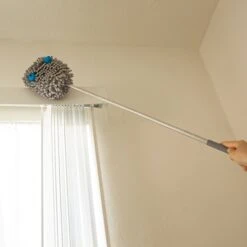 KIKKERLAND Monster Duster -Handy Home CD675 Action1