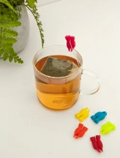 KIKKERLAND RAINBOW CAT DRINK MARKERS S/8 -Handy Home CU296 CATDRINKMARKERSS8 ACTION3