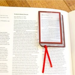 KIKKERLAND Fresnel Bookmark + Magnifier -Handy Home MG86 FresnelBookmarkMagnifier action faeeb0e7 d784 472e b6ca f2582bf71ccf