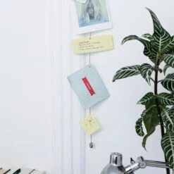 KIKKERLAND Silver Photo Card Holder With Magnets -Handy Home MH35 CO KL ACTION 5 2015 9072 38636c07 b659 402b b808 ab205b1dafa6