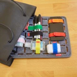KIKKERLAND Felt Organizer -Handy Home OR122 Action2