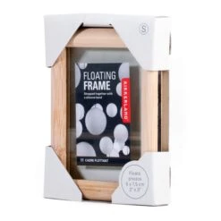 KIKKERLAND Small Floating Frame 8 KIKKERLAND Small Floating Frame -Handy Home PF39 S PKG1