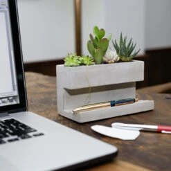 KIKKERLAND Concrete Large Planter And Pen Holder -Handy Home PL02 L ACTION 7593