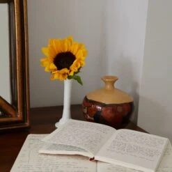 KIKKERLAND Vase Desk Pen -Handy Home ST126 Action2