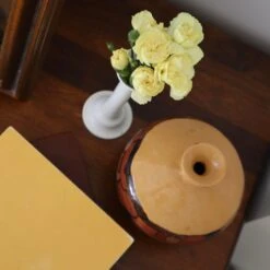 KIKKERLAND Vase Desk Pen -Handy Home ST126 Action3