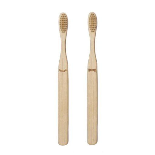 KIKKERLAND His & Her Bamboo Toothbrush Set