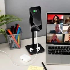 KIKKERLAND The Perfect Phone Stand - Black -Handy Home US216 BK DSC1682 square