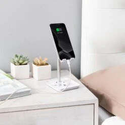 KIKKERLAND The Perfect Phone Stand - White